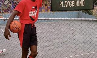 2003年NBA全明星赛的MVP是谁 2003年全明星Mvp是谁